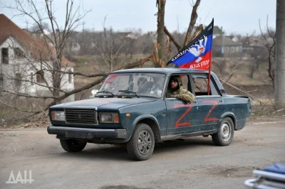 JanLaguna - Ewakuacja cywilów z Donbasu. Rosjanie przerzucają koeljne siły przez rzek...