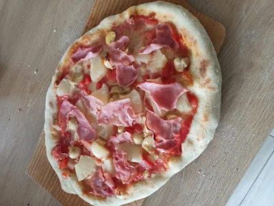 Yurakamisa - Pierwszy raz pizza robiona w G3 ferrari i wniosek jest taki że spod stra...