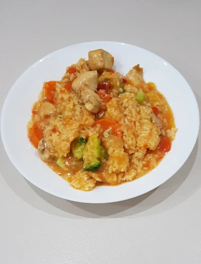 NotYetDefined - #obiad
Orientalny #kurczak z ryżem i #warzywa na parze.
#oliwa #czo...