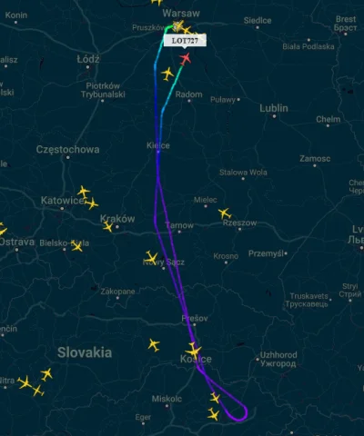 dzevrah - https://www.flightradar24.com/LOT727/2b702574
LOT z Warszawy w drodze do Y...