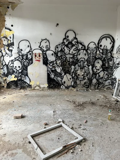 makeItReal - czasami na #urbex można odkryć ładne #graffiti