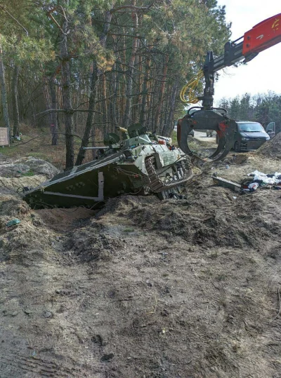 habib - tutaj rozegrała się akcja z czołgiem 
#ukraina