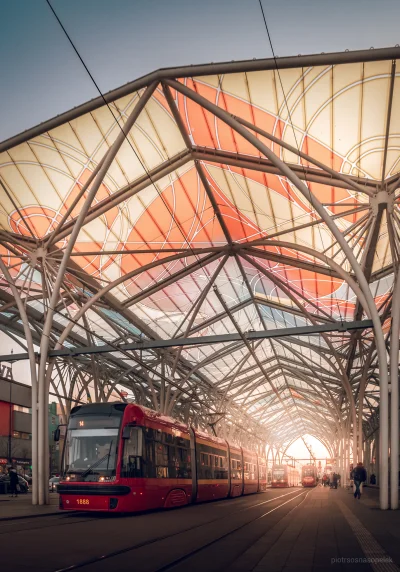 mrsopelek - Jaką macie ulubioną linie tramwajową?

#lodz #fotografia #tramwaje #sop...