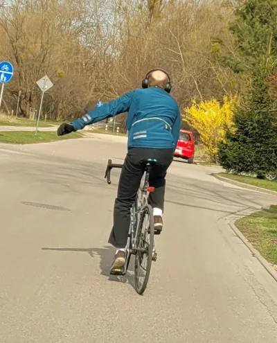 npwjsn - Takie mi się dziś dziecko dwóch pedałów trafiło. Czy oni naprawdę nie mają w...