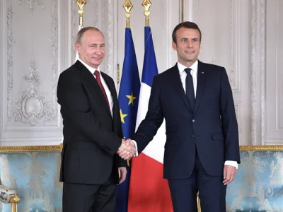 Jendrunio - Wojna w Ukrainie. Macron apeluje o umiar w słowach: nie nazwałbym Putina ...