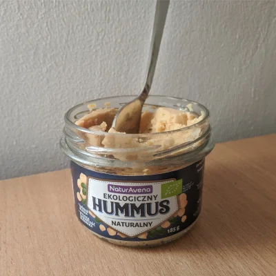 bartosz325 - #jedzzwykopem
Hummus. Pierwszy raz jadłem. Smakuje i pachnie całkiem ja...