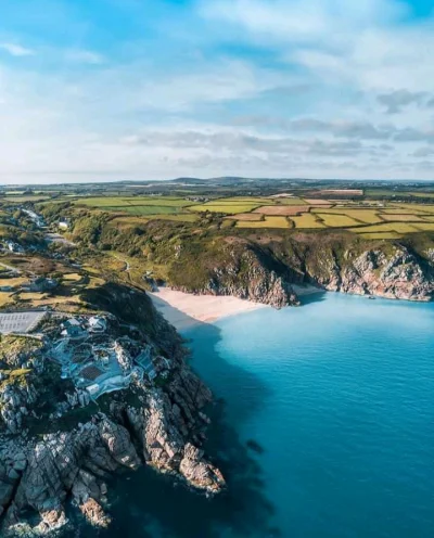 Borealny - Porthcurno, Anglia
SPOILER
#anglia #podroze #plaza #wielkabrytania #earthp...