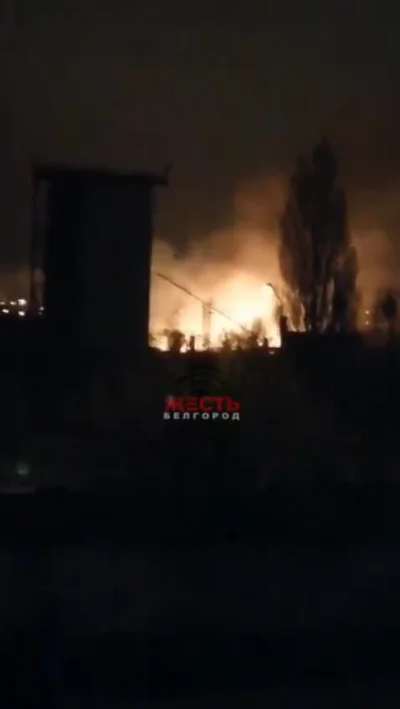 mel0nik - Coś znowu płonie w Biełgorodzie. 
#ukraina #rosja #wojna