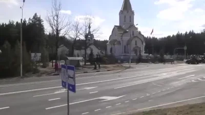 saggitarius_a - Tutaj dłuższy materiał:
Maszyny zaparkowane pod samym pomnikiem, bar...