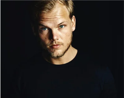 CeZiK_ - 4 lata. 

#avicii #muzyka