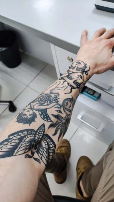 Mareczuczek - Doszły nowe bazgroły
#tatuaze #tattoo