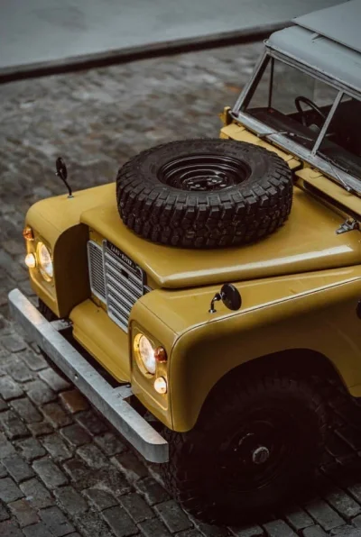 beriam - #retro 
#landrover 
#klasykimotoryzacji 
#pic