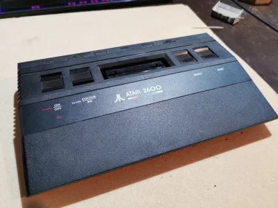DonRzoncy - Międzyczasie umyłem se Atari 2600 Irlandzkie. Fotorelacja i skąpy komenta...