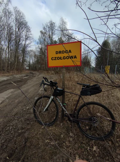 PanBulibu - Oho, skoro Wesoła dostała Abramsy to idę w las na poligon w Zielonce, będ...