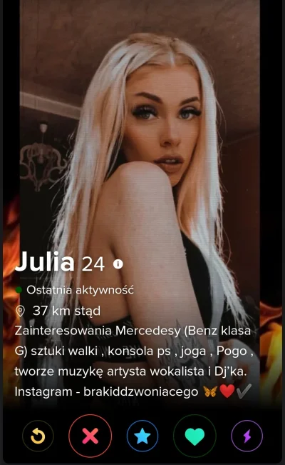 Wuja66 - Zainteresowania? Auta za miliony XDDD
#logikarozowychpaskow #tinder