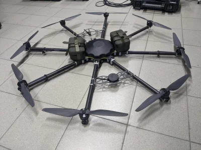 kuba70 - > Mnie ciekawi natomiast co to za komercyjny dron potrafi unieść bombę

@g...