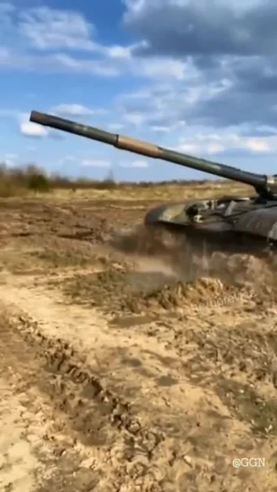 saggitarius_a - Polskie czołgi już są w rejonie Donbasu

#ukraina #rosja #wojna #wo...