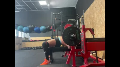 Kasahara - Majówka! (są też nagrania bez koszulki!) 

Paused Squat - 2x6x210 (PR)
...