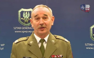 DonHollywood - @gumpabobi: Tak wygląda 90% Polskich generałów i generalnie to się nie...