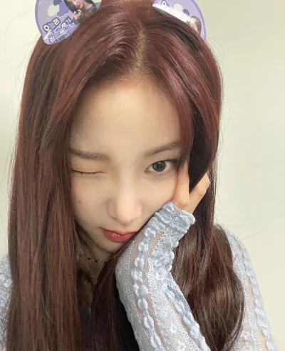 M.....m - #yeonwoo #koreanka #azjatki