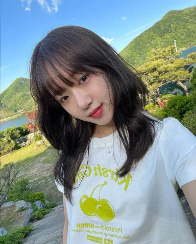 XKHYCCB2dX - #yoojung #wekimeki 
#koreanka