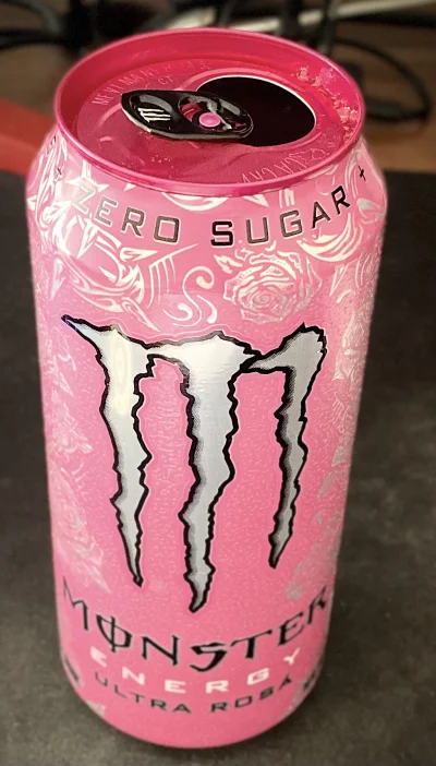 fajfus42d - Monster Energy Ultra Rosa (USA)
Smakuje mi trochę jak rozwodniony czerwo...
