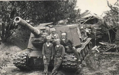 expicmuszebosieudusze - #nocneczolgi
ISU-152, Czarnobyl