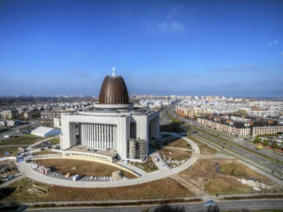 sciana - Już tak nie narzekajcie. U nas za tą samą kasę buduje się nowoczesne betonow...