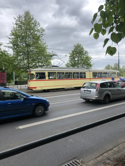 cassiopei - Starowinka ( ͡° ʖ̯ ͡°) 

#poznan #tramwaje #tramwajeboners