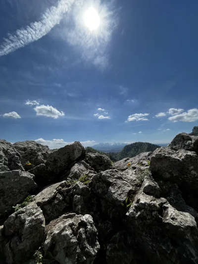 hurtwish - Wole tatry, ale w pieninach też fajny widok na tatry. 
#gory #pieniny