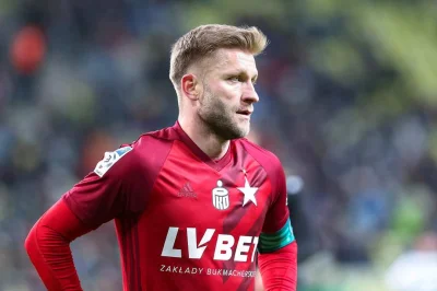 B.....a - Jakub Błaszczykowski zaliczył największy upadek jako gwiazda polskiej piłki...