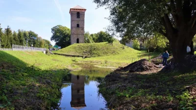 ArcheologiaZywa - Otoczenie wieży w Stołpiu wpisane do rejestru zabytków. Link do zna...