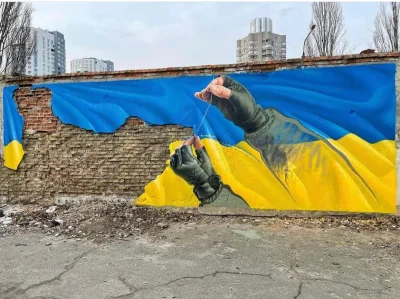 agentwywiadu - Ukraińcy ładnie kontratakują. 
Może jak im sie poszczęści to odbiją n...
