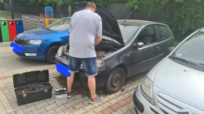 Coreman - Polecam Mireczka @stolek_krk dzisiaj pomagał mi reanimować auto po dłuższym...
