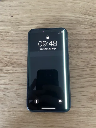 maciekXDDD - Na siłowni spadł mi hantel na telefon (iphone x). Po prawej stronie poja...