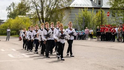 Petururururu - Subtelnie i z klasą. Jak to w Rosji.