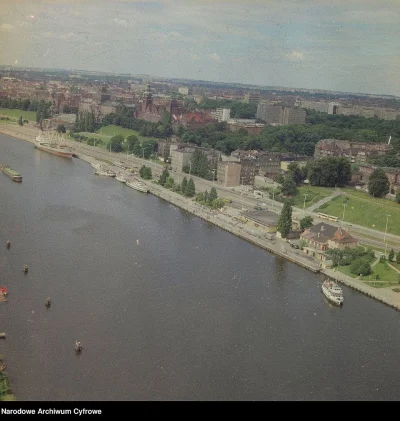 m.....k - #szczecin w 1985 roku

Żadnego Radissona, żadnej Hanza Tower, za to hotel...