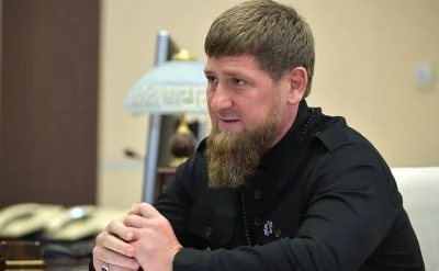 contrast - Kadyrow zażądał, by kraje zachodnie zniosły sankcje wobec Rosji i przepros...