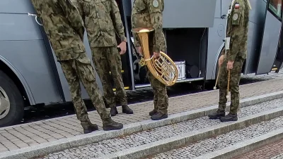 michalglus - Mieli, byłem na pikniku wojskowym i widziałem żołnierza z takim sprzętem...