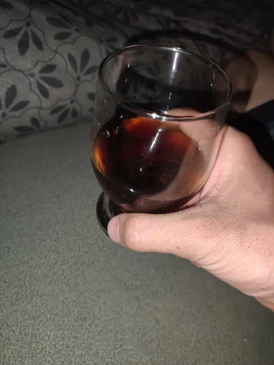 xamil54 - @Minieri pije szklaneczkę za zdrowie mamełe!