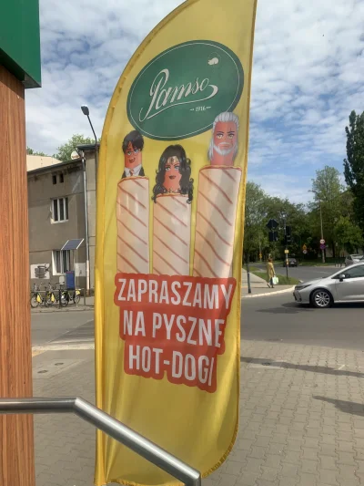 Magdozaur - Popularne postacie jako hotdogi, to się sprzeda, młodzież lubi XD 

#lo...