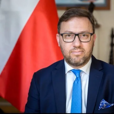 marcinpodlas8 - Przed państwem GIGA chad Pan Bartosz Cichocki ambasador Polski na Ukr...
