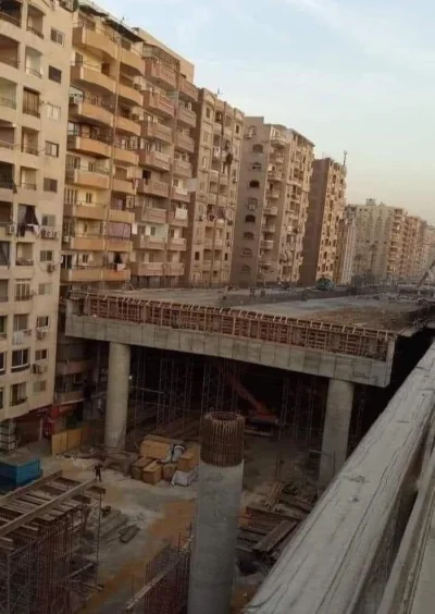 zetzet - Nowa droga w budowie, w Kairze. Będzie fajny widok z balkonu!

Rząd egipsk...