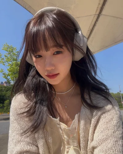 XKHYCCB2dX - #yoojung #wekimeki 

SPOILER
#koreanka