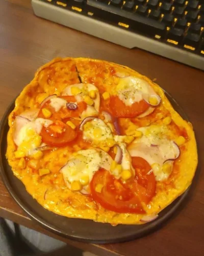 koronawirus - pizza na serku wiejskim, 500 kcal, zajebista na diecie i mega smaczna
...
