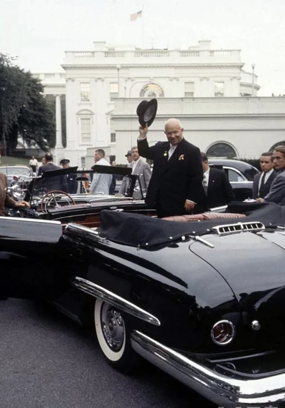 czykoniemnieslysza - Nikita Chruszczow podczas wizyty w USA w 1959 r. Była to pierwsz...