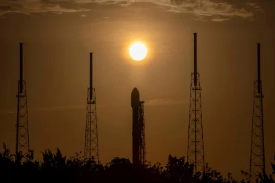 yolantarutowicz - Dziś rakieta Falcon 9 firmy SpaceX wyniesie 59 satelitów w ramach p...
