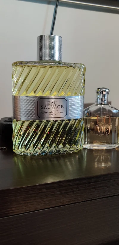 venividi - #perfumy

Legancko tu tego. Setka Uomo? dla skali.