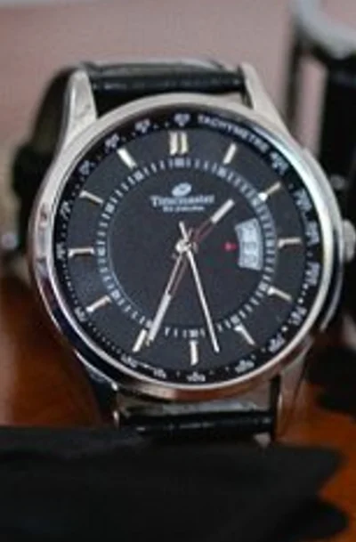 Podlaski_warmianin - Co to za zegarek? 

#zegarki
