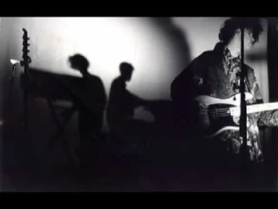 zymotic - 137. Clan Of Xymox - Sing A Song. Utwór z albumu Hidden Faces (1997).

#z...